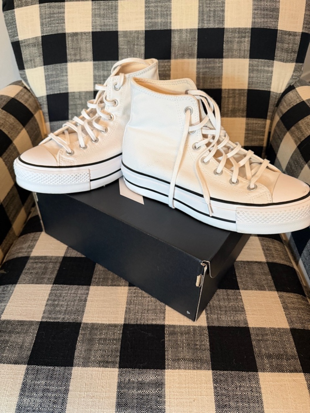 Converse All Star Lift HI platform White High-Top Platform Sneakers - Women